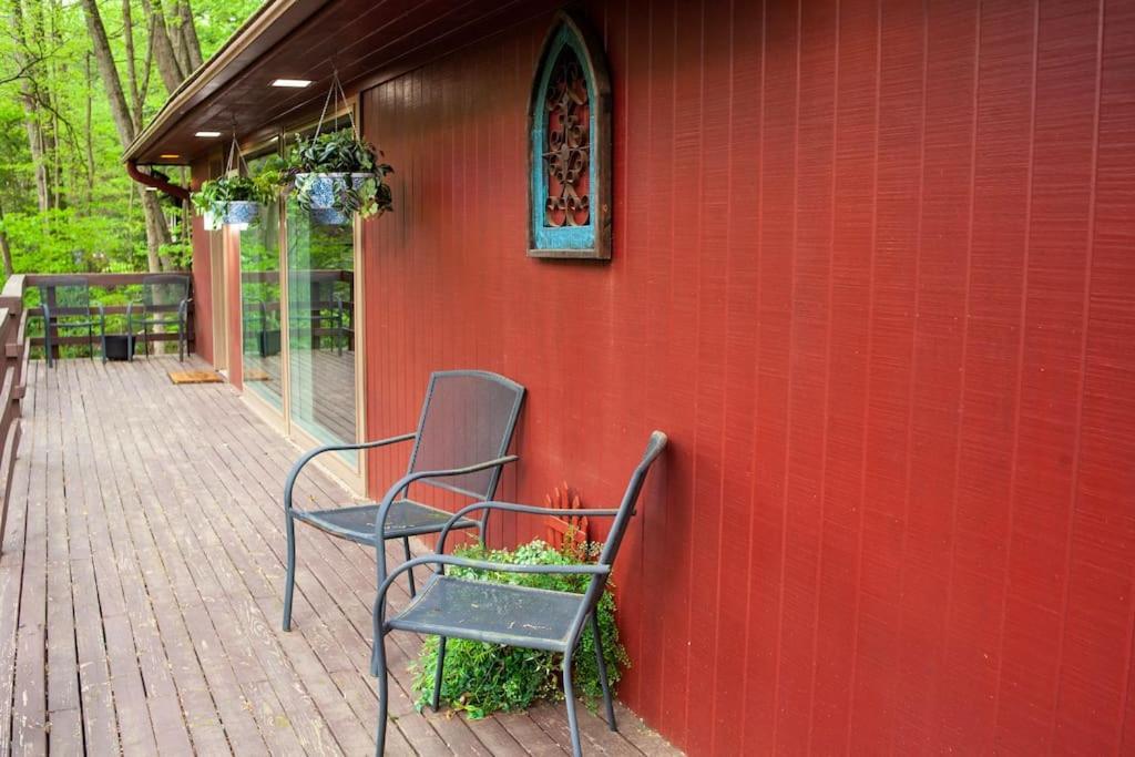 Modern Cabin With Hot Tub Grill Lake Beach Wineries Hiking Fishing And Hershey Park Family And Pet Friendly Superhosts On Ab&B Mount Gretna Exteriör bild