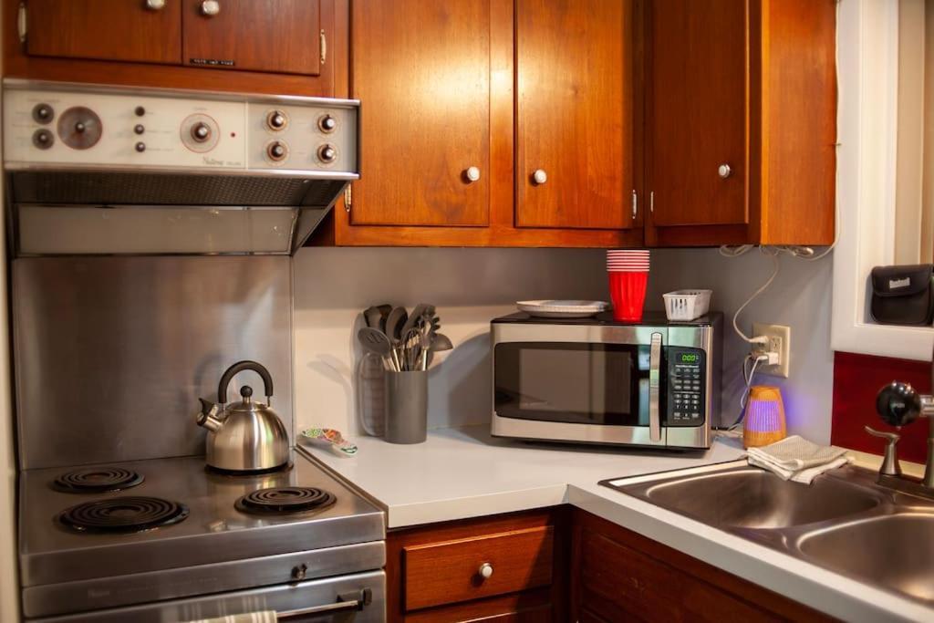 Modern Cabin With Hot Tub Grill Lake Beach Wineries Hiking Fishing And Hershey Park Family And Pet Friendly Superhosts On Ab&B Mount Gretna Exteriör bild